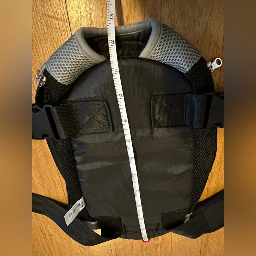 NWOT Pawaboo Pet Carrier Backpack, Adjustable Pet Front Cat Dog Carrier Small